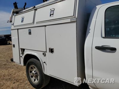 Zdjęcie 10 z 12 samochodu: 2016 CHEVROLET SILVERADO C3500 VIN:1GB3CYCG0GZ162362 - miniatura