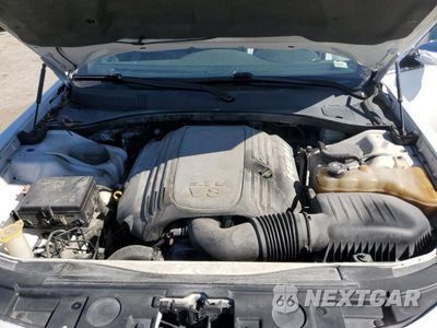 Zdjęcie 13 z 14 samochodu: 2012 CHRYSLER 300C VIN:2C3CCAET6CH103182 - miniatura