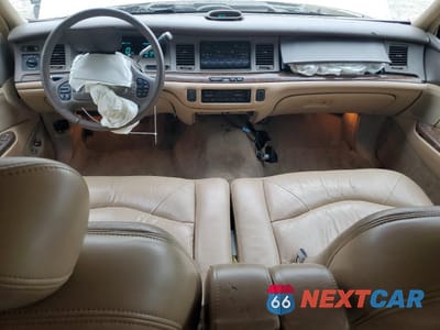 Zdjęcie 8 z 14 samochodu: 1997 LINCOLN TOWN CAR SIGNATURE VIN:1LNLM82W1VY604176 - miniatura
