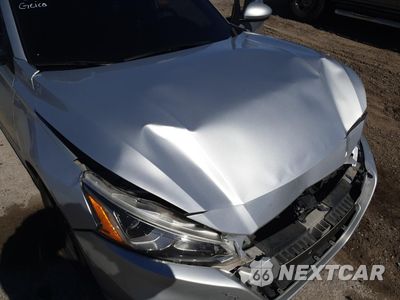 Zdjęcie 11 z 12 samochodu: 2020 NISSAN ALTIMA S VIN:1N4BL4BV5LC222395 - miniatura