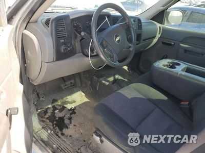 Zdjęcie 8 z 12 samochodu: 2012 CHEVROLET 1500 VIN:1GCNKPEA4CZ115663 - miniatura