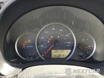 Zdjęcie 9 z 13 samochodu: 2013 TOYOTA YARIS VIN:JTDKTUD3XDD554429 - miniatura