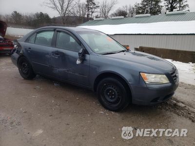 Czwarte zdjęcie samochodu z boku: 2009 HYUNDAI SONATA GLS VIN:5NPET46C39H570211 - miniatura