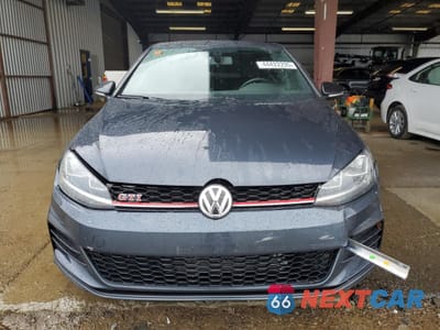 Piąte zdjęcie samochodu w środku: 2021 VOLKSWAGEN GTI S VIN:3VW5T7AU7MM000682 - miniatura
