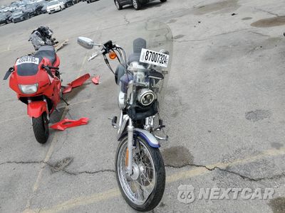 Piąte zdjęcie samochodu w środku: 2006 HARLEY-DAVIDSON XL1200 C VIN:1HD1CGP366K424251 - miniatura