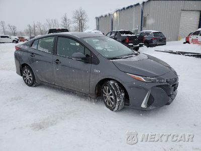 Czwarte zdjęcie samochodu z boku: 2021 TOYOTA PRIUS PRIME LE VIN:JTDKAMFP6M3185032 - miniatura