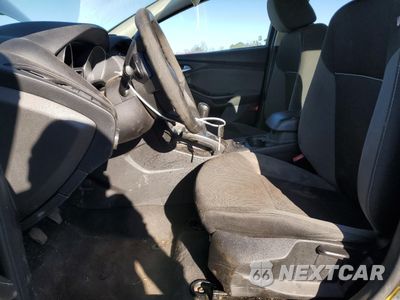 Zdjęcie 7 z 15 samochodu: 2013 FORD FOCUS SE VIN:1FADP3F27DL249638 - miniatura