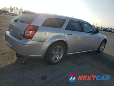 Trzecie zdjęcie samochodu z tyłu: 2005 DODGE MAGNUM R/T VIN:2D8GV58235H652733 - miniatura