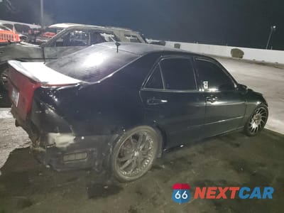 Trzecie zdjęcie samochodu z tyłu: 2001 LEXUS IS 300 VIN:JTHBD182210030688 - miniatura