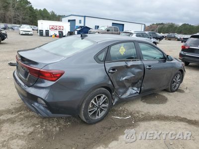 Trzecie zdjęcie samochodu z tyłu: 2023 KIA FORTE LX VIN:3KPF24ADXPE648945 - miniatura