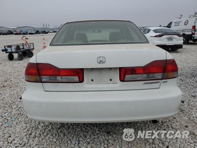 Zdjęcie 6 z 12 samochodu: 2001 HONDA ACCORD EX VIN:JHMCG66051C021833 - miniatura