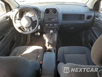 Zdjęcie 8 z 13 samochodu: 2013 JEEP COMPASS SPORT VIN:1C4NJCBAXDD250709 - miniatura