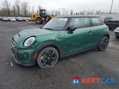 2023 MINI COOPER SE WMW13DJ02P2T05559 - główne zdjęcie licytacji z USA - miniatura