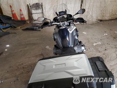 Zdjęcie 6 z 8 samochodu: 2015 BMW R1200 GS VIN:WB10A1101FZ188255 - miniatura