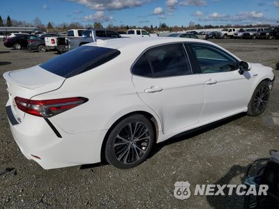 Trzecie zdjęcie samochodu z tyłu: 2019 TOYOTA CAMRY HYBRID VIN:4T1B21HK7KU514689 - miniatura