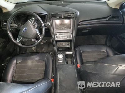 Zdjęcie 8 z 12 samochodu: 2018 FORD FUSION SE VIN:3FA6P0HD1JR256555 - miniatura
