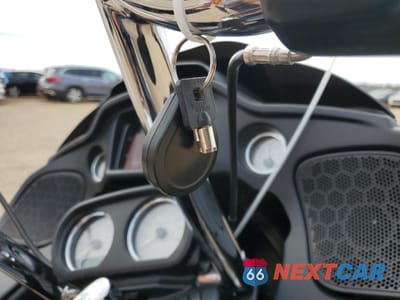 Zdjęcie 8 z 9 samochodu: 2021 HARLEY-DAVIDSON FLTRX VIN:1HD1KHC17MB618460 - miniatura