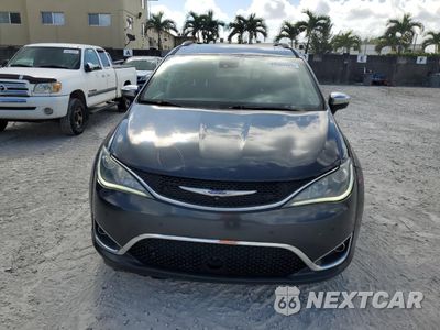 Piąte zdjęcie samochodu w środku: 2019 CHRYSLER PACIFICA LIMITED VIN:2C4RC1GG8KR610101 - miniatura