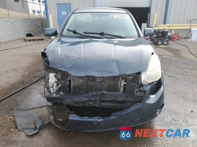 Piąte zdjęcie samochodu w środku: 2013 NISSAN ROGUE S VIN:JN8AS5MT0DW508248 - miniatura