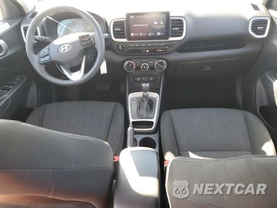 Zdjęcie 8 z 13 samochodu: 2024 HYUNDAI VENUE SE VIN:KMHRB8A32RU279798 - miniatura