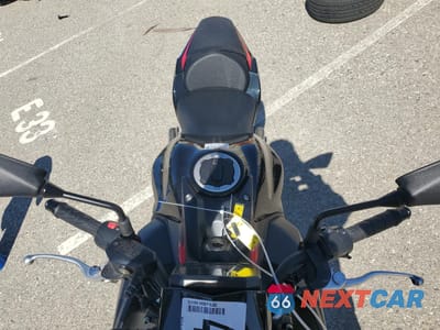 Piąte zdjęcie samochodu w środku: 2023 KAWASAKI ER650 P VIN:ML5EREP11PDA83767 - miniatura