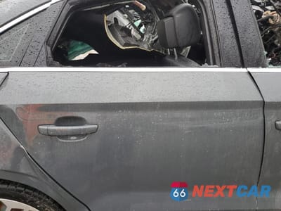 Zdjęcie 10 z 12 samochodu: 2018 AUDI A3 PREMIUM PLUS VIN:WAUJ8GFF2J1045709 - miniatura