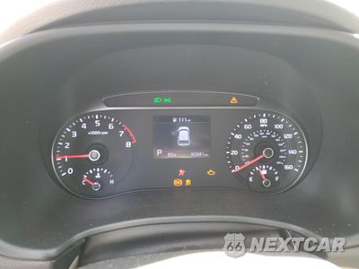 Zdjęcie 9 z 12 samochodu: 2020 KIA SOUL LX VIN:KNDJ23AU3L7098616 - miniatura