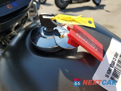 Zdjęcie 8 z 9 samochodu: 2016 HONDA VT1300 CX VIN:JH2SC6141GK100067 - miniatura