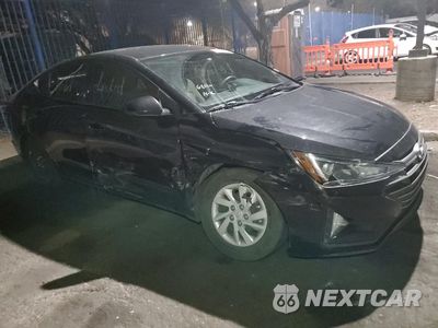 Czwarte zdjęcie samochodu z boku: 2019 HYUNDAI ELANTRA SE VIN:5NPD74LF6KH440654 - miniatura