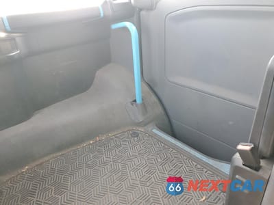 Zdjęcie 10 z 12 samochodu: 2023 RIVIAN EDV 700 VIN:7FCEHEB73PN012687 - miniatura