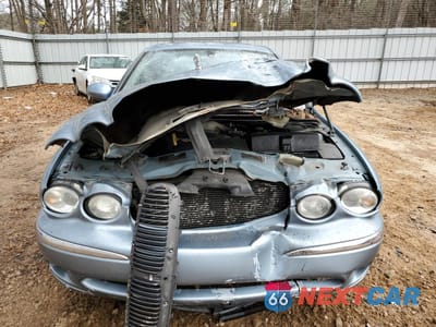 Piąte zdjęcie samochodu w środku: 2003 JAGUAR X-TYPE 3.0 VIN:SAJEA51C13WD39882 - miniatura