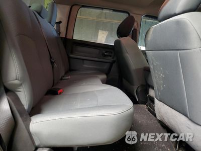 Zdjęcie 10 z 15 samochodu: 2018 RAM 1500 ST VIN:3C6RR7KG1JG203127 - miniatura