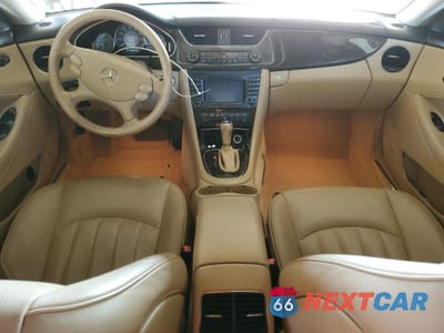 Zdjęcie 8 z 12 samochodu: 2006 MERCEDES-BENZ CLS 500C VIN:WDDDJ75X76A041506 - miniatura