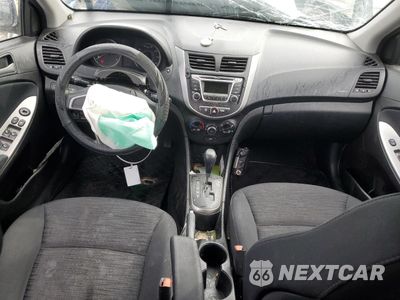 Zdjęcie 8 z 14 samochodu: 2017 HYUNDAI ACCENT SE VIN:KMHCT5AEXHU337058 - miniatura