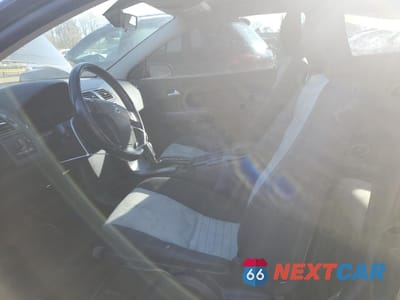 Zdjęcie 7 z 12 samochodu: 2011 VOLVO C30 T5 VIN:YV1672MK4B2239257 - miniatura