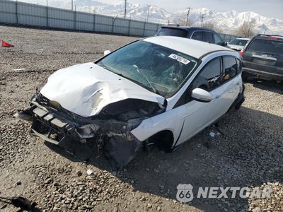 2014 FORD FOCUS SE 1FADP3K23EL150953 - główne zdjęcie licytacji z USA - miniatura