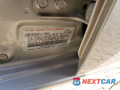 Zdjęcie 12 z 12 samochodu: 2006 MITSUBISHI LANCER ES VIN:JA3AJ26E06U011810 - miniatura