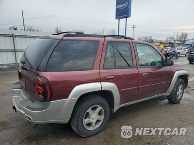 Trzecie zdjęcie samochodu z tyłu: 2005 CHEVROLET TRAILBLAZER LS VIN:1GNDT13S052174522 - miniatura