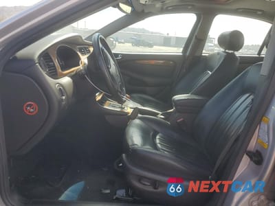 Zdjęcie 7 z 12 samochodu: 2003 JAGUAR X-TYPE 2.5 VIN:SAJEA51DX3XD48180 - miniatura