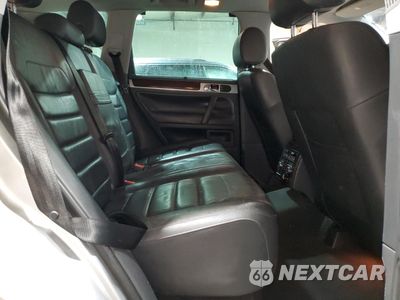 Zdjęcie 11 z 15 samochodu: 2008 VOLKSWAGEN TOUAREG 2 V8 VIN:WVGCB77LX8D049061 - miniatura