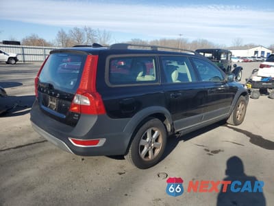 Trzecie zdjęcie samochodu z tyłu: 2007 VOLVO XC70 VIN:YV4BZ982481019162 - miniatura