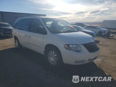 Czwarte zdjęcie samochodu z boku: 2006 CHRYSLER TOWN & COUNTRY TOURING VIN:2A4GP54L46R900596 - miniatura