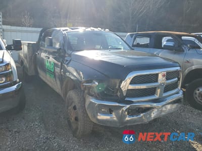 Czwarte zdjęcie samochodu z boku: 2018 RAM 3500 VIN:3C7WRTCL6JG387449 - miniatura