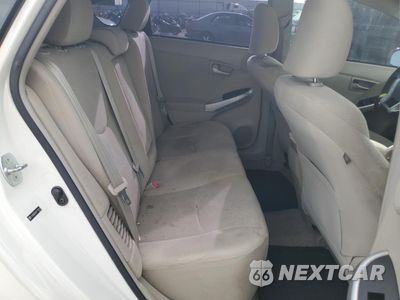 Zdjęcie 10 z 12 samochodu: 2010 TOYOTA PRIUS VIN:JTDKN3DUXA1105150 - miniatura