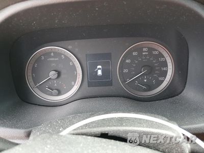 Zdjęcie 9 z 13 samochodu: 2018 HYUNDAI TUCSON SE VIN:KM8J23A41JU618225 - miniatura