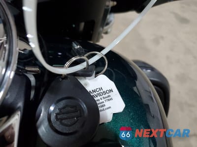 Zdjęcie 8 z 10 samochodu: 2021 HARLEY-DAVIDSON FLHTCUTG VIN:1HD1MAF17MB854653 - miniatura