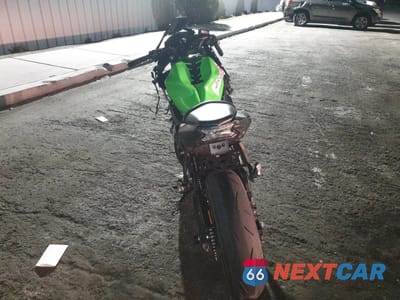 Czwarte zdjęcie samochodu z boku: 2022 KAWASAKI EX650 N VIN:ML5EXEN15NDA50308 - miniatura