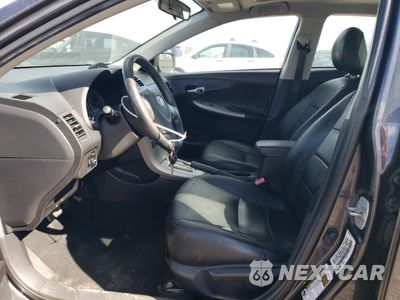 Zdjęcie 7 z 12 samochodu: 2010 TOYOTA COROLLA BASE VIN:1NXBU4EE8AZ364908 - miniatura