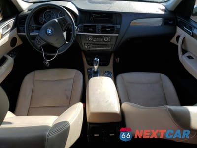 Zdjęcie 8 z 14 samochodu: 2014 BMW X3 XDRIVE28I VIN:5UXWX9C57E0D24976 - miniatura