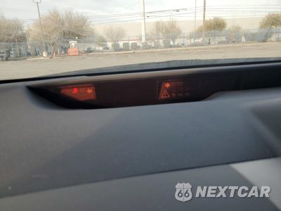 Zdjęcie 9 z 12 samochodu: 2004 TOYOTA PRIUS VIN:JTDKB20U240069635 - miniatura